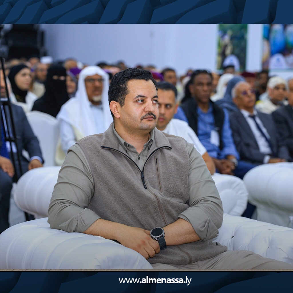 Extra 1.jpg23 1 القائد العام يجري زيارة تفقدية إلى موقع مشروع الصحابي الزراعي بمنطقة الواحات