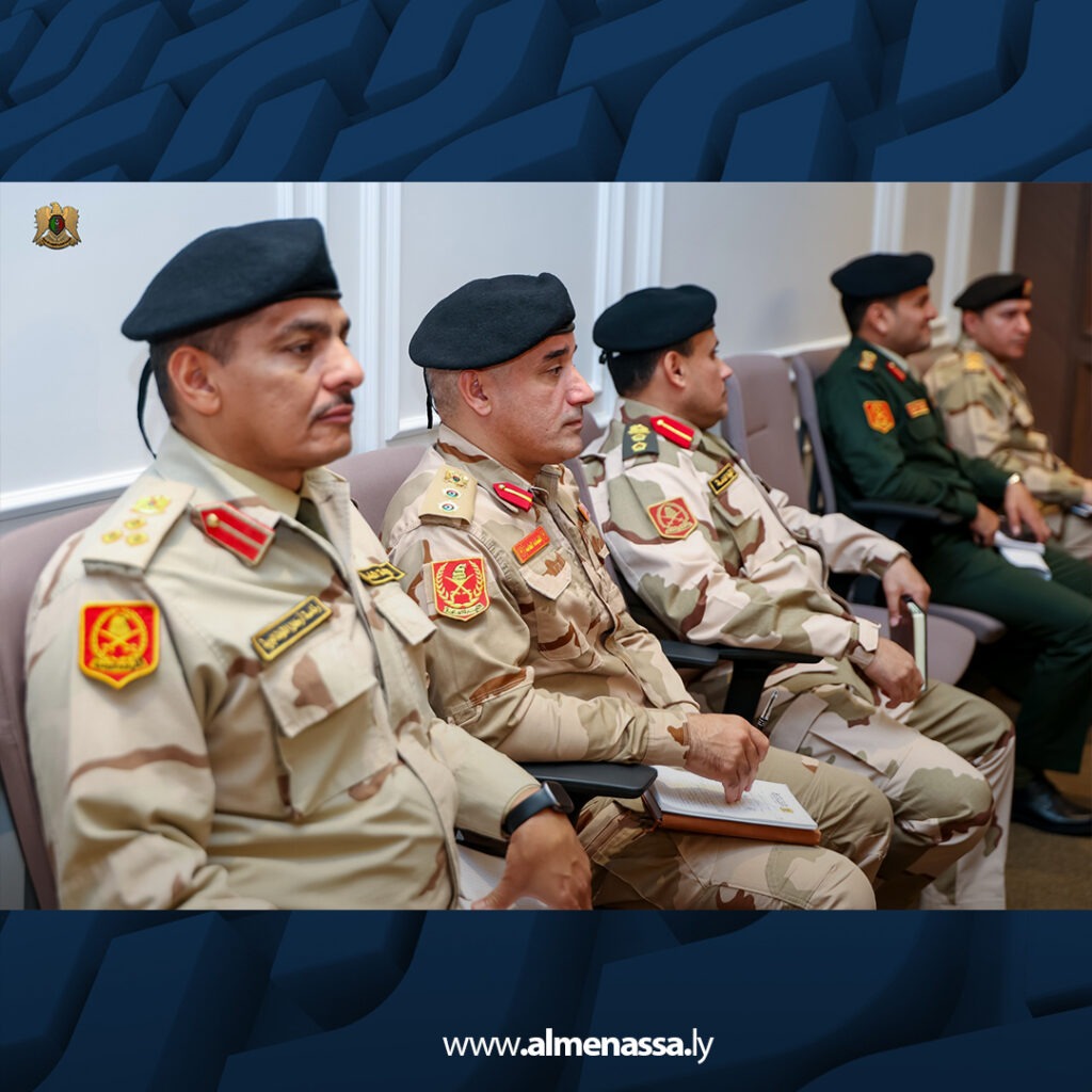 Extra 3 نائب القائد العام يتابع جاهزية القوات لمناورة "درع الكرامة 2" خلال اجتماع بالقيادة العامة