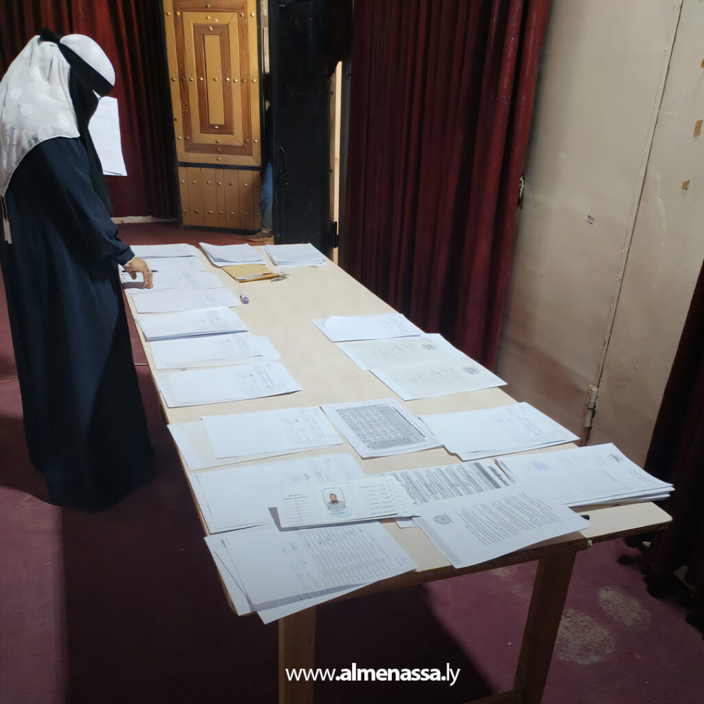 Extra 40 انطلاق الامتحانات النهائية بالجامعة المفتوحة وادي الشاطئ بمشاركة 60 طالبًا وسط تنظيم وانضباط