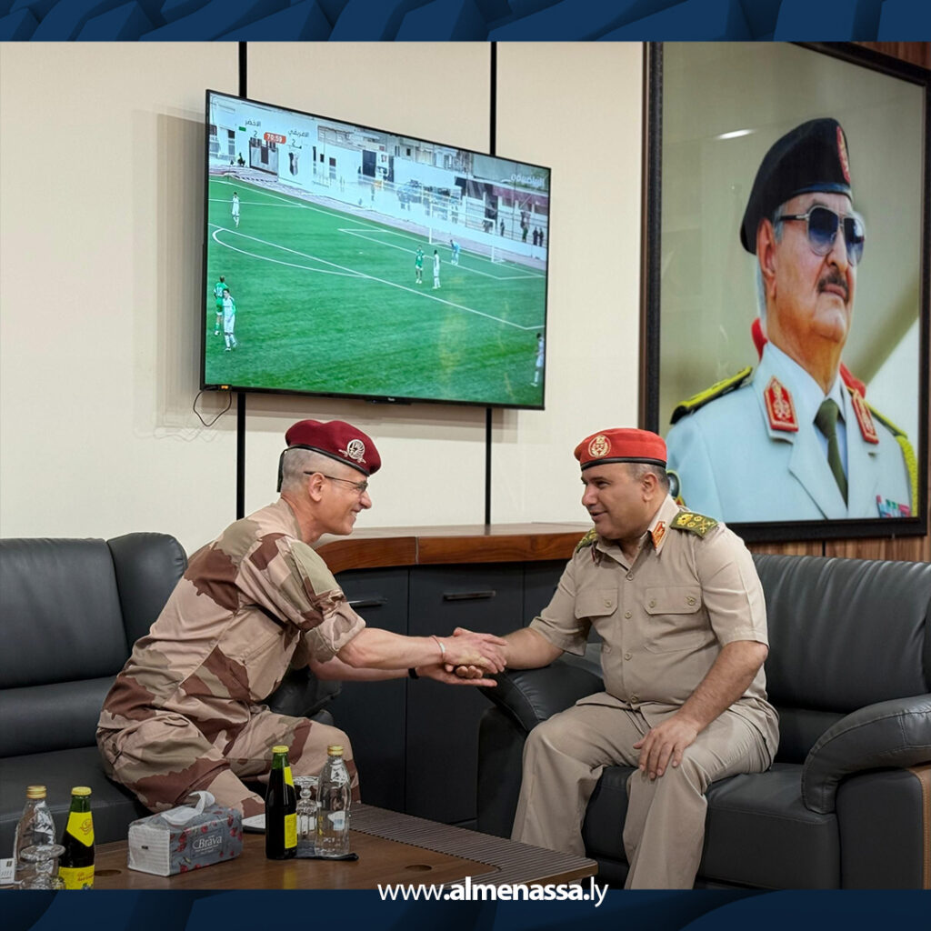 Extra 44.jpg2 44 إشادة فرنسية بمناورة “درع الكرامة 2” في لقاء جمع التميمي بالملحق العسكري الفرنسي