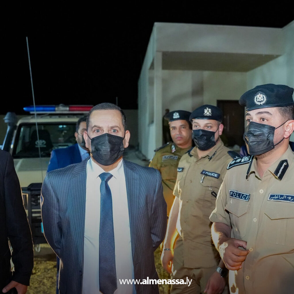 Extra 69 وزير الخارجية يتفقد مركز إيواء المهاجرين في براك الشاطئ ويؤكد الالتزام بالمعايير الإنسانية والقانونية