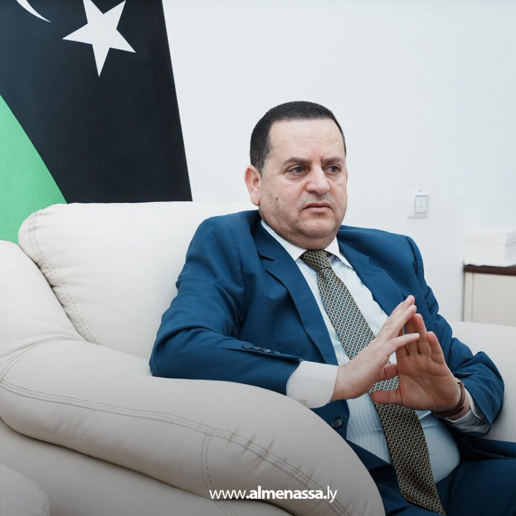 وزير الخارجية يبحث في سبها تعزيز الحضور الدبلوماسي والخدمات القنصلية بالمنطقة الجنوبية 2 Extra 77.jpg1 77 وزير الخارجية يبحث في سبها تعزيز الحضور الدبلوماسي والخدمات القنصلية بالمنطقة الجنوبية