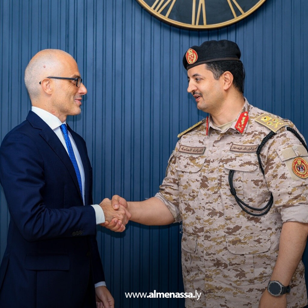 Extra 9.jpg2 9 رئيس الأركان العامة يبحث مع سفير الاتحاد الأوروبي التعاون في ملفات الأمن والهجرة