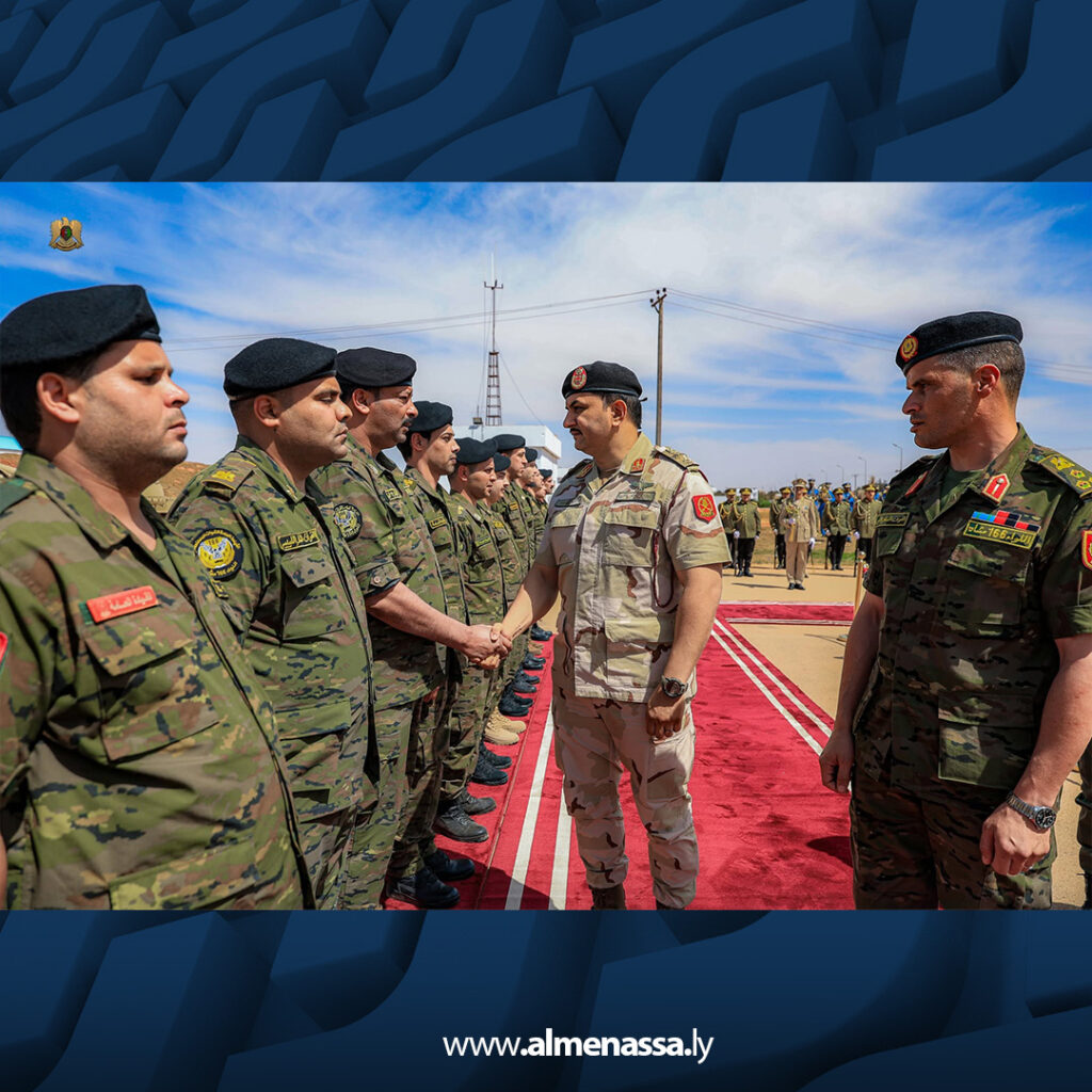 Extra 11.jpg4 11 نائب القائد العام يشيد بالجاهزية العالية لمنتسبي اللواء 166 مشاة