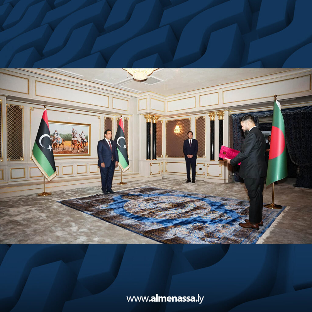 Extra 2.jpg13 2 المنفي يتسلّم أوراق اعتماد سفير بنغلاديش الجديد لدى ليبيا