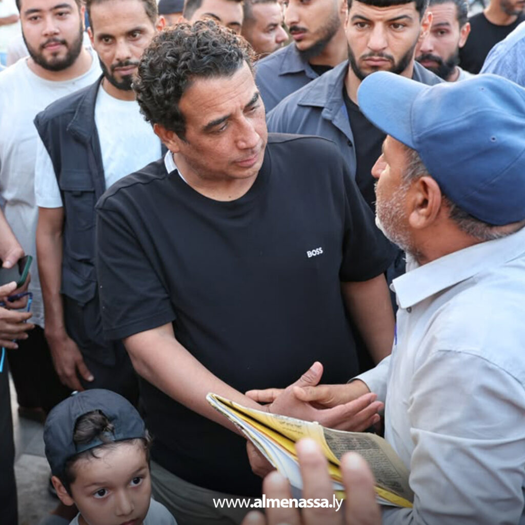 المنفي يجري جولة ميدانية في طرابلس ويؤكد على دعم حق التظاهر السلمي وتنظيم ملف الهجرة غير الشرعية 1 Extra 6.jpg1 6 المنفي يجري جولة ميدانية في طرابلس ويؤكد على دعم حق التظاهر السلمي وتنظيم ملف الهجرة غير الشرعية