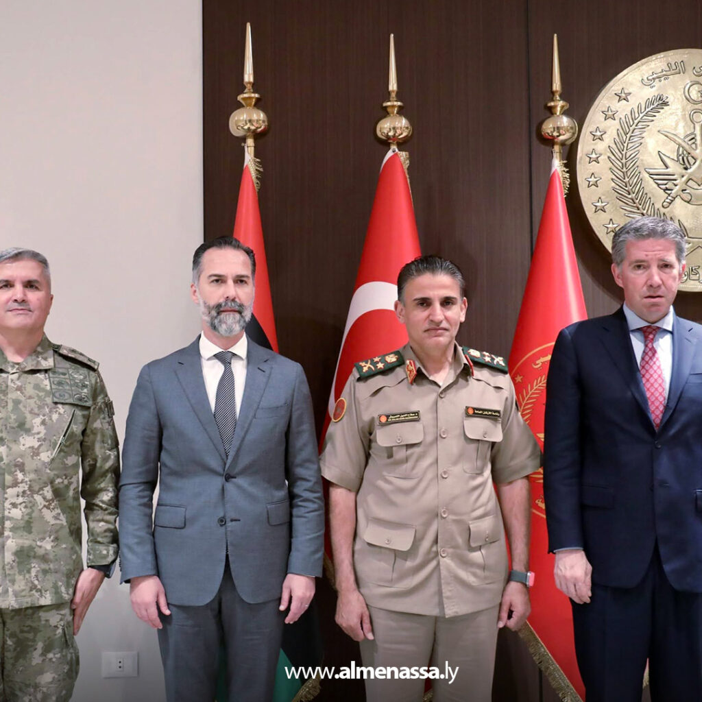 Extra 7.jpg5 7 النمروش يبحث مع مسؤولين أتراك توسيع التعاون العسكري وبرامج التدريب بين البلدين