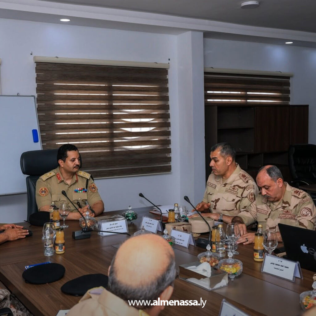 Extra 19.jpg111 19 رئيس الأركان يزور الكلية العسكرية توكرة لبحث تطوير التعليم العسكري مع وفد مصري