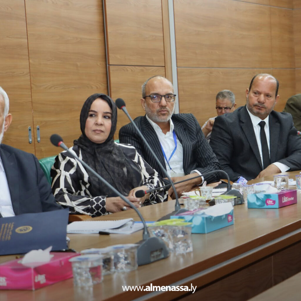 Extra 65.jpg1 65 وزير التخطيط يترأس اجتماعا لبحث أوضاع المياه الجوفية